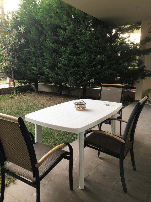 Apartamento Rose Garden Kalamata Exterior foto