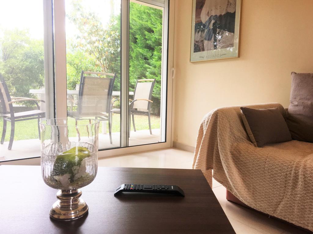 Apartamento Rose Garden Kalamata Exterior foto